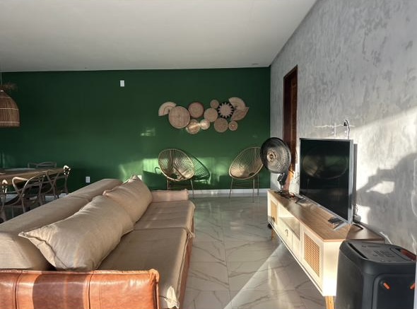 90e437ee-a58d-4169-ba97-0957172897de